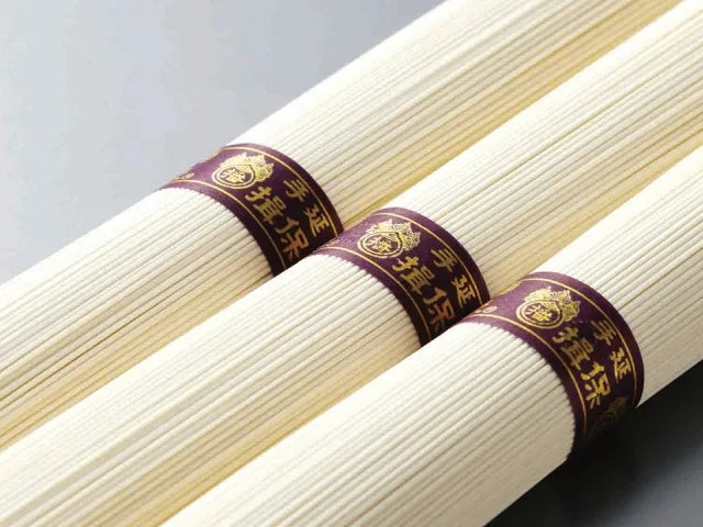 手延素麺 揖保乃糸 縒つむぎ 50g×32束 MG-50N(木箱入り)